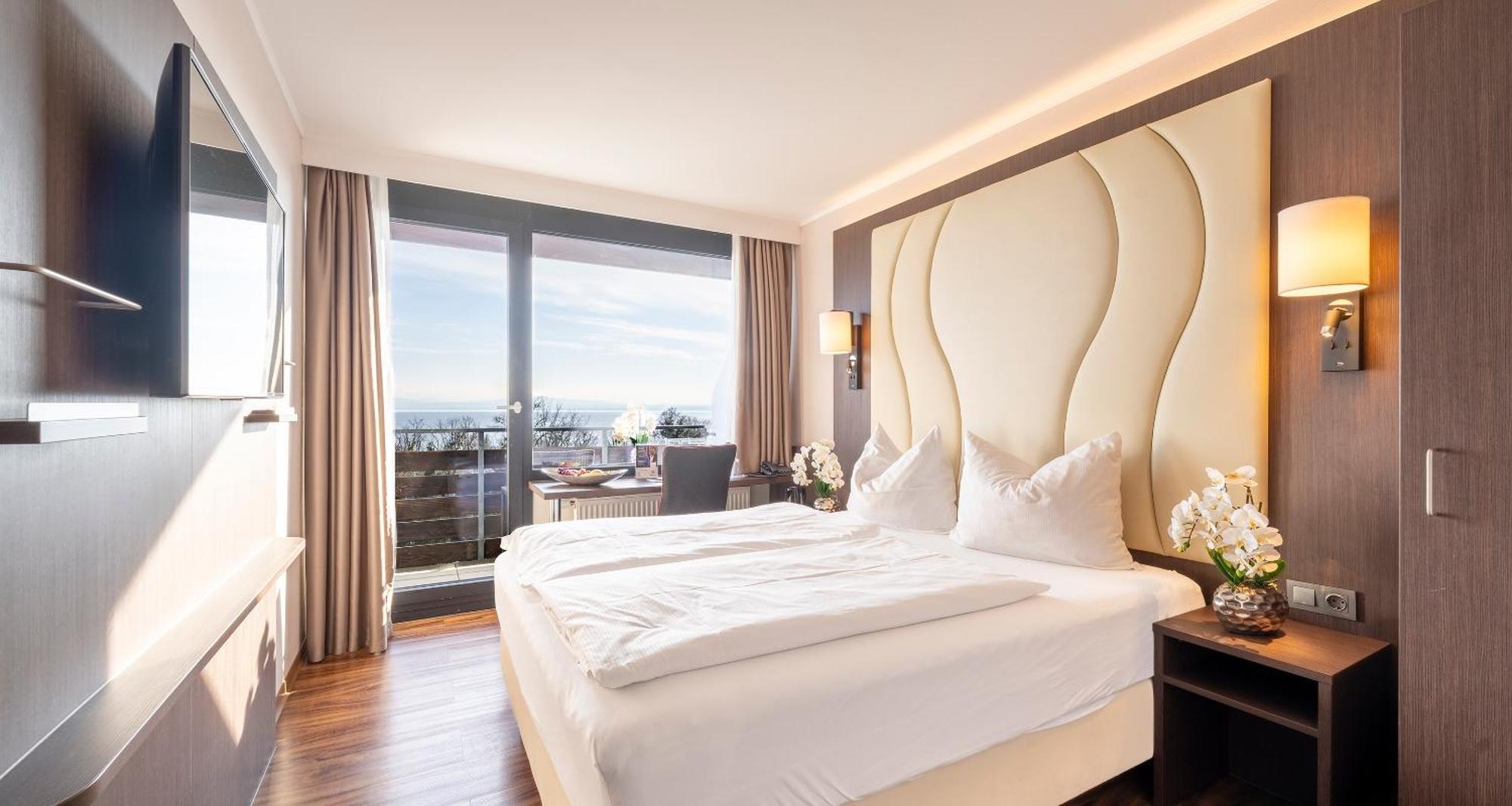 Plaza Hotel Foehr Am Bodensee Фрідріхсгафен Екстер'єр фото
