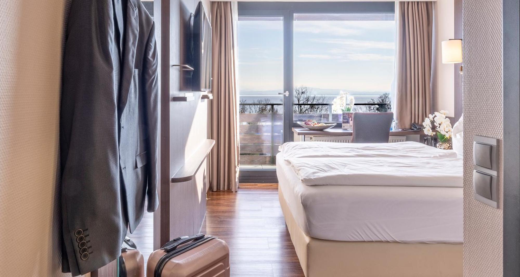 Plaza Hotel Foehr Am Bodensee Фрідріхсгафен Екстер'єр фото