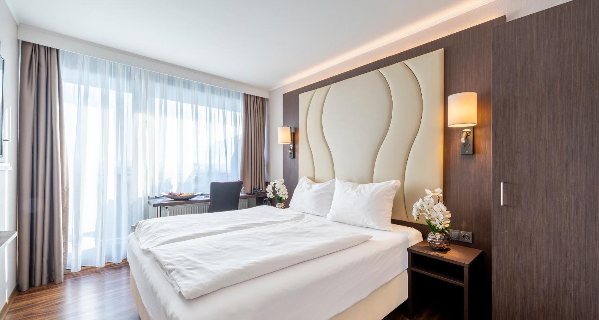 Plaza Hotel Foehr Am Bodensee Фрідріхсгафен Екстер'єр фото